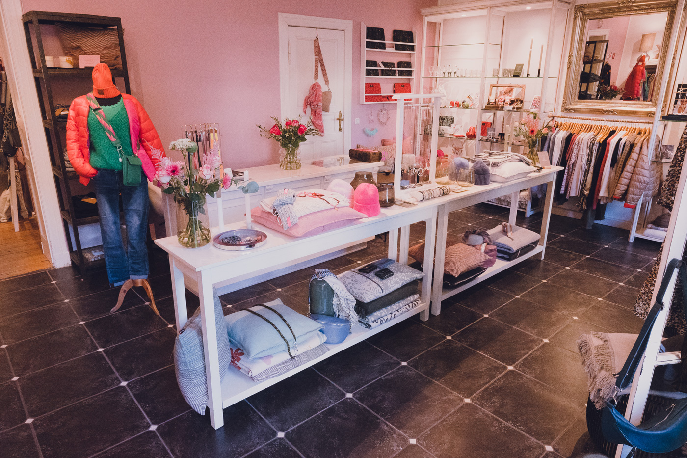 Charlotte Berlin Mode Schmuck Glückssachen