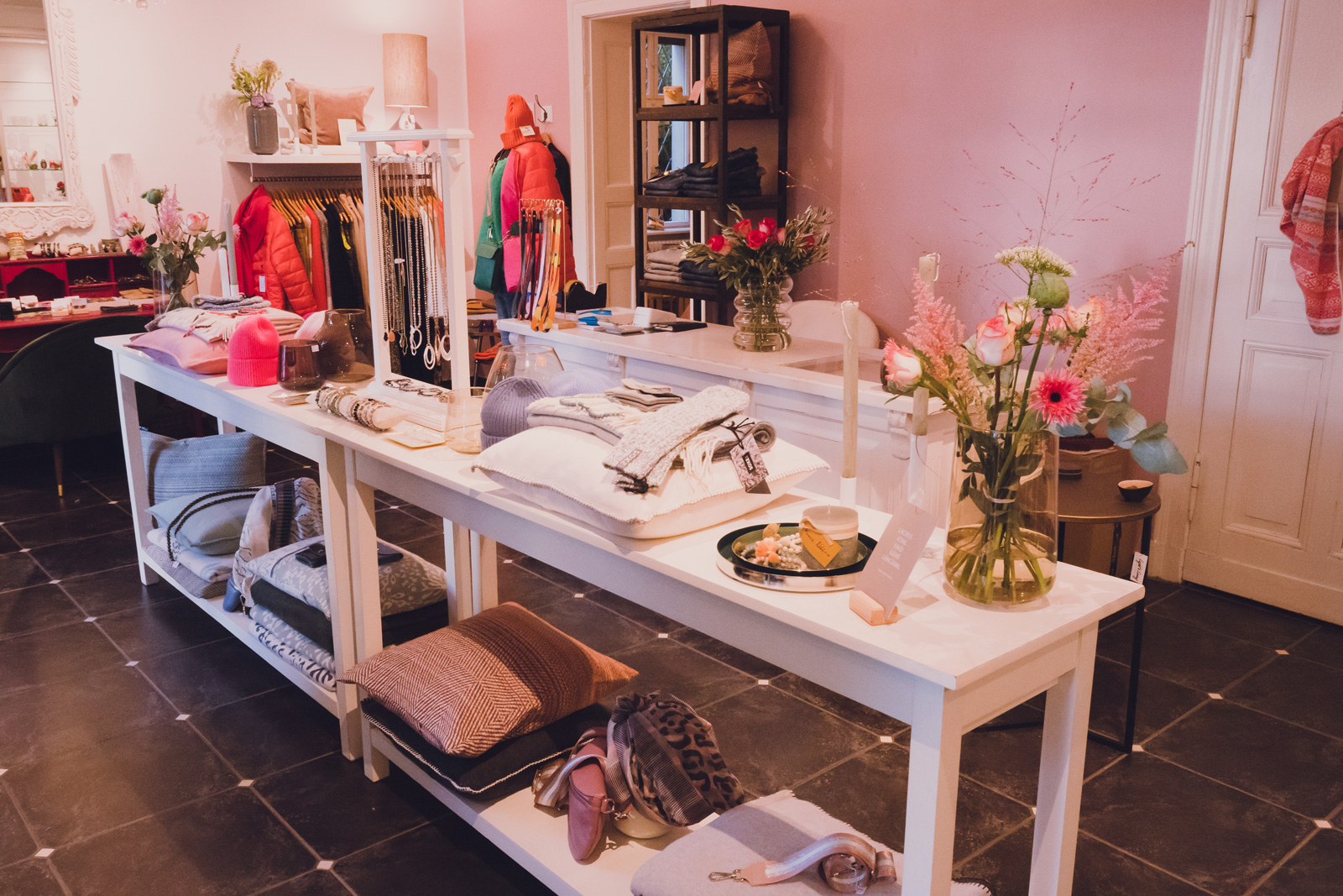 Charlotte Berlin Mode Schmuck Glückssachen